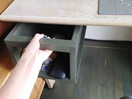 カインズの収納ボックスで 机の引き出しをdiy マイ定番スタイル roomie ルーミー インテリア 収納 収納 収納 アイデア