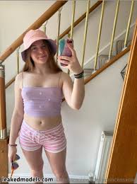 bellyprincessxoxo  tambourinexoxo Photo Nude Leaks OnlyFans 25 - Modèles  Leakées