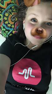 Abbey Moon (@abbeymoon05)