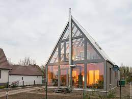 Haus aufstocken und teilweise kernsanieren. Bestand Sanieren Ohne Dammung Zwei Beispiele Prinzip Gewachshaus