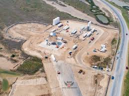 Spacex launched four astronauts toward orbit friday using a recycled rocket and capsule, the third crew flight. Rgvaerialphotography ×'×˜×•×•×™×˜×¨ Space X Boca Chica Site Launch Site Aerial Photos 03 11 2019 Spacex Starshiphopper Starship Rgv Bocachica Elonmusk Spacex Starshiphopper Https T Co Stuc7uqzyc