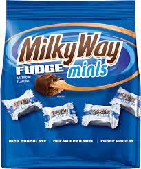 Milky Way Is Dropping A Brand New Fudge Bardelish Candy American Candy Fudge Bars Fudge Chocolate Candy Bar