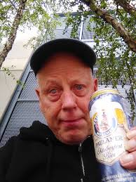 BEER NAME: Goatfuzz BREWERY: Holy Goat WEIGHS IN AT: 7% BEER STYLE: Sour  SERVING STYLE: Bottle PURCHASED FROM: Left Field Beer TASTING NOTES:Well  this is thin bodied. Big sour pinapple aroma. Notes