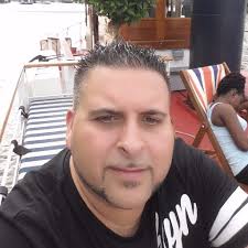 Mark Pulley (@EddiemMark)