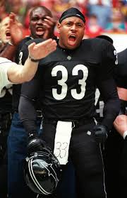 The unknown gives a stunning performance and forces the ageing coach to reevaluate his game plans and life. Any Given Sunday 1999 Photo Gallery Imdb