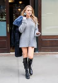 Promoted 15 hours, 41 minutes ago 1 comment. Blake Lively Showing Off Her Long Legs In A Gray Sweater Celebmafia