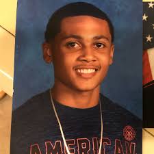 Donyell Smith's Instagram, Twitter & Facebook