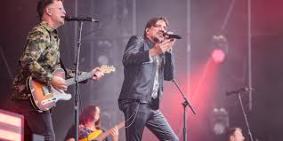 Carmenmoore26 video escorted Paolo back room