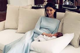 Sultan muhammad v oksana voevodina. Who Is Oksana Voevodina The Ex Miss Moscow Divorced By Sultan Muhammad V Just Weeks After Their First Child S Birth London Evening Standard Evening Standard