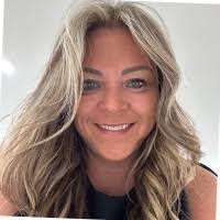 Amy Berrier's Instagram, Twitter & Facebook