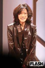 紅白、今年の隠し球は「同級生アイドル」対決！聖子、明菜に続いて小泉今日子も…NHKが画策する“80年代シフト” | Smart  FLASHスマフラ[光文社週刊誌]