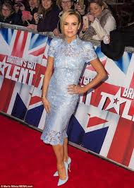 • wife & mama ‍ actress • judge @bgt • presenter @thisisheart • singer @emirecords • 'songs from my heart' album. Amanda Holden Shows Off Her Curves In Pretty Blue Lace Dress Lace Blue Dress Lace Dress Dresses