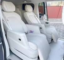 Popular Newest China Factory Manufacture Auto Electric Luxury VIP Car Seat  with Tables for MPV VAN BUS