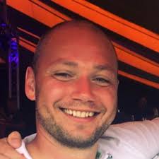 Engineering van een echte kenner. Fred Willems is een voormalig helikopter  piloot met technische achtergrond. Zelf had Fred het gevoel dat de  gebruiksvriendelijkheid van de tools waar mee gewerkt…