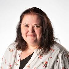 Denna Bogan's Instagram, Twitter & Facebook