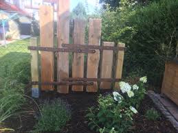 Sichtschutz Garten Altholz Sichtschutz Garten Garten Landschaftsbau Naturnaher Garten