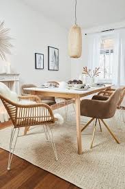 Natural Living Ein Klassiker In Rattan Optik Der Armlehnstuhl Costa Von Okuome Verleiht Eurem Esszi Design Stuhle Esszimmer Esszimmer Mobel Esszimmer Teppich