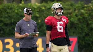 Steelers to interview former Wisconsin quarterback for OC opening
