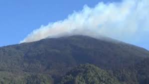 Di tempat ini, anda bisa menjumpai panorama senja dengan penampilan yang menakjubkan. Kebakaran Gunung Ciremai Kuningan Dipastikan Padam Bogor Today