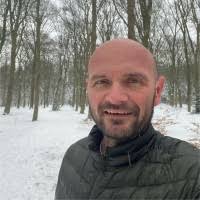 50+ "Ray Eck" profiles