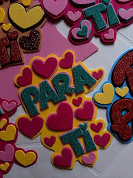 San valentin para imprimir, te traemos dibujos para san valentin como cajas de bombones, un gran corazón, un pastel o rosas rojas para realizar tus diseños de san valentin para imprimir. Pin De Karina Coll En Modelos Para Toppers Tarjetas De Cumpleanos Hechas A Mano Manualidades Dulces Para Regalar En San Valentin