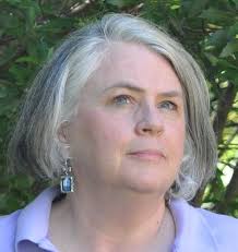 The Soul of a Writer: Intimate Interviews with Successful Songwriters:  Tucker, Susan, Strother, Linda Lee: 9780965170529: Amazon.com: Books