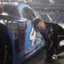 Matt tifft, who has made starts in the xfinity series and camping world truck series, is sidelined indefinitely after doctors discovered a brain tumor. Fresh Faces And New Sponsors Give Daytona 500 Throwback Feel Auburnpub Com