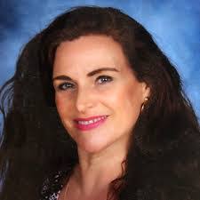 Lee Mowery's Instagram, Twitter & Facebook