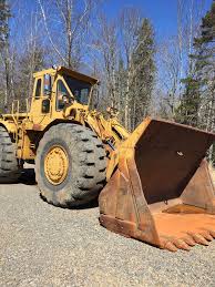 Loaders lessen your efforts when it comes to loading and carrying hefty building materials. 1976 Caterpillar 988 Halifax