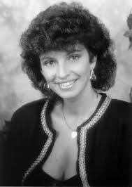 Claire Knox at IndieMusicPeople.com