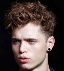 Match / 01.18.2016 men's winter hairstyle: Pin Auf Curly Hairstyles For Men