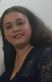 Janine Walsh's Instagram, Twitter & Facebook