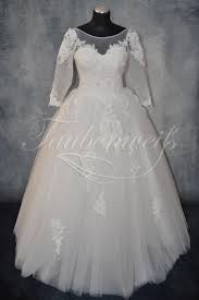 Radio_button_unchecked 3d spitze (16 artikel). Brautkleid B0011 Aus Tull Und Spitze Mit Applizierten 3d Bluten