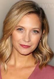 Happy Birthday Vanessa Lee Chester: July 2, 1984🎈🎉🎁🎊🎂🎂🍨🍨🎂🎈