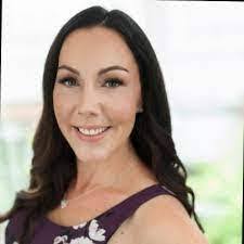 Kelsey Bollinger's Instagram, Twitter & Facebook