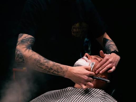 Men's facial treatment