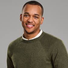 Love Is Blind's Marshall Debuts Girlfriend of One Year