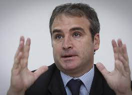 La CAN multa a empresas por cartel del papel