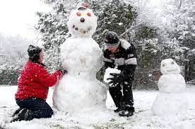 Building Snowmen Build A Snowman Snowman Fun