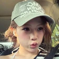 Cherry Edith (@cherry.edith3)