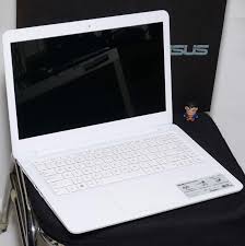 Beberapa series mengalami penurunan harga, dan beberapa lainnya mengalami kenaikan yang cukup besar karena permintaan yang banyak di pasaran. Jual Laptop Baru Asus E402ya Ga201t Amd E2 Jual Beli Laptop Bekas Kamera Service Sparepart Di Malang