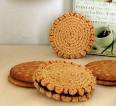 Dinette Crochet Biscuit Tuto Fr Aliments En Crochet Gateau En Crochet Nourriture En Crochet