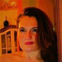 Desiree Weir's Instagram, Twitter & Facebook