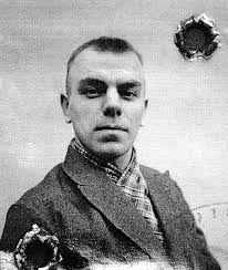 Monuments aux Morts zu Wooltz