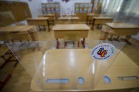 • toate subiectele sunt obligatorii. Calendar Simulare Evaluare NaÈ›ionala 2021 Pentru Clasa A 8 A Libertatea
