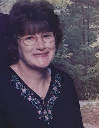 Polly Marcum's Instagram, Twitter & Facebook