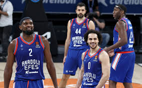 Hemen tıkla takımının lisanslı ürünlere bilcee güvencesiyle sahip ol. Real Madrid I Deviren Anadolu Efes Adini Euroleague Final Four A Yazdirdi Internet Haber