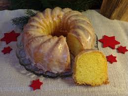 Deutsch Ein Fruchtiger Kuchen Mit Frischem Orangensaft Und Schale Fruchtiger Kuchen Orangenkuchen Kuchen