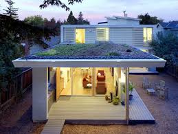 House With Flat Roof The Roof Structure Fashioned With A Long Tradition Architecture Green Roof Roof Design