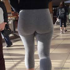 Grey Leggings Creepshot Ass – Page 4 – Sexy Candid Girls